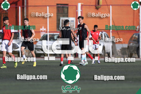 پرسپولیس 4–1 پرسپولیس قائمشهر