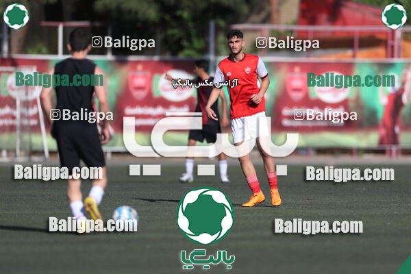 پرسپولیس 4–1 پرسپولیس قائمشهر