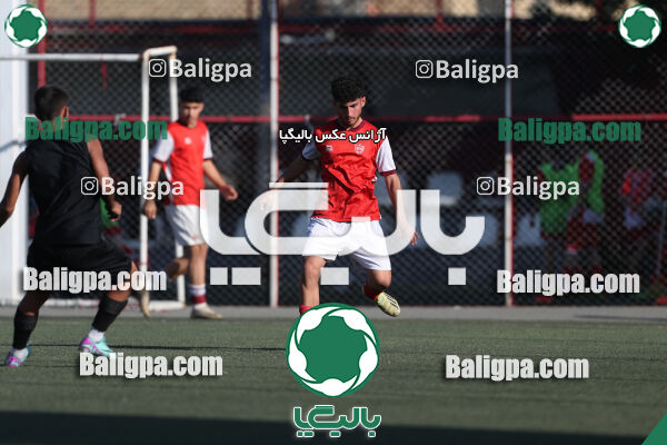 پرسپولیس 4–1 پرسپولیس قائمشهر