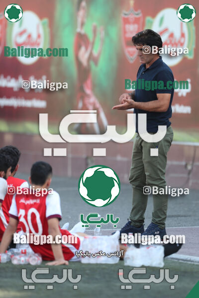 پرسپولیس 4–1 پرسپولیس قائمشهر