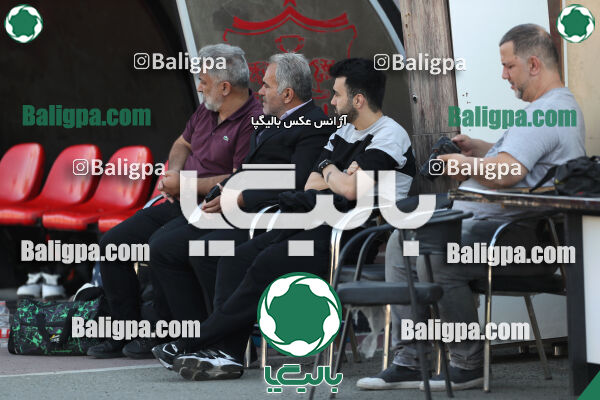 پرسپولیس 4–1 پرسپولیس قائمشهر