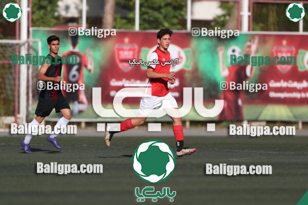 پرسپولیس 4–1 پرسپولیس قائمشهر