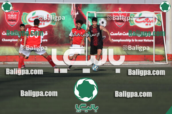 پرسپولیس 4–1 پرسپولیس قائمشهر