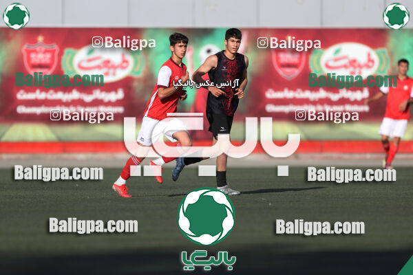 پرسپولیس 4–1 پرسپولیس قائمشهر
