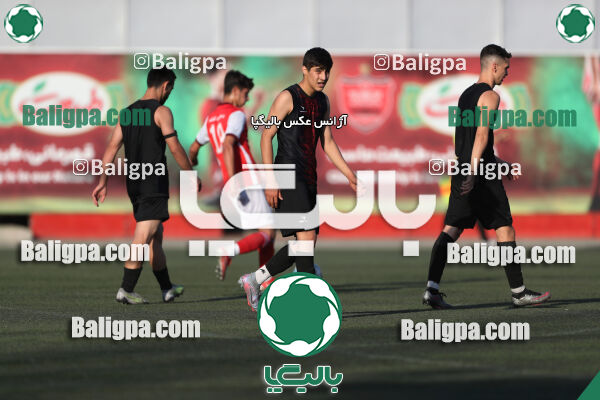 پرسپولیس 4–1 پرسپولیس قائمشهر