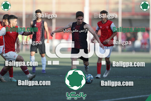 پرسپولیس 4–1 پرسپولیس قائمشهر