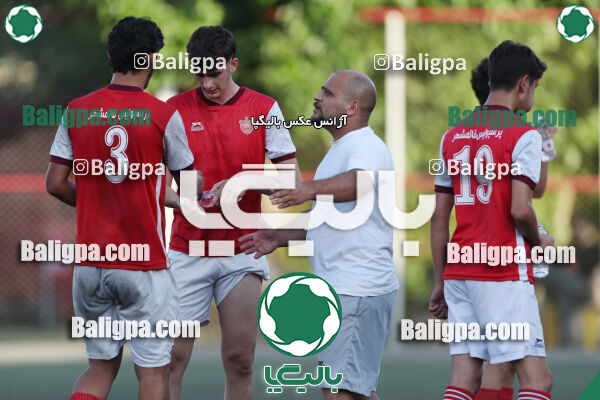 پرسپولیس 4–1 پرسپولیس قائمشهر