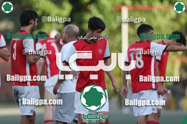 پرسپولیس 4–1 پرسپولیس قائمشهر