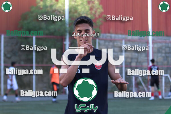 پرسپولیس 4–2 مقاومت