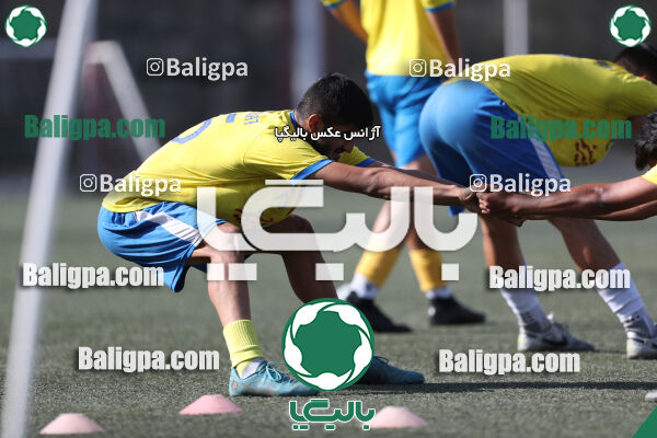 پرسپولیس 4–2 مقاومت