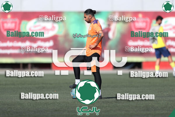 پرسپولیس 4–2 مقاومت