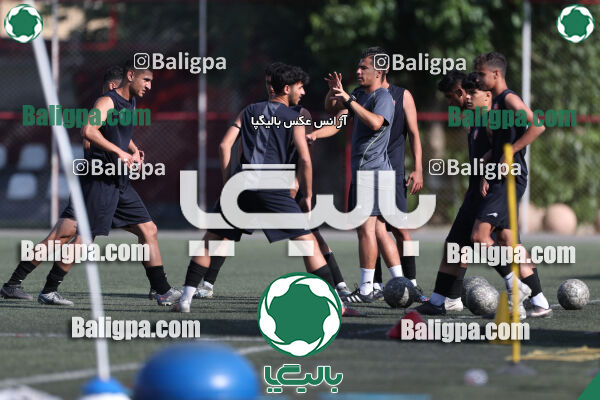 پرسپولیس 4–2 مقاومت