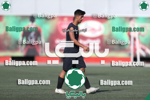 پرسپولیس 4–2 مقاومت