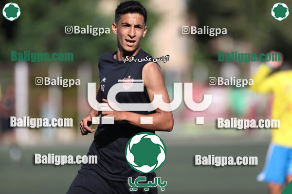 پرسپولیس 4–2 مقاومت