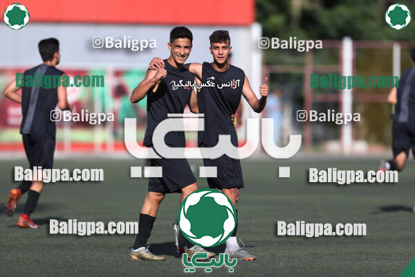 پرسپولیس 4–2 مقاومت