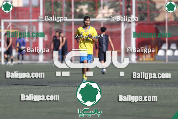 پرسپولیس 4–2 مقاومت