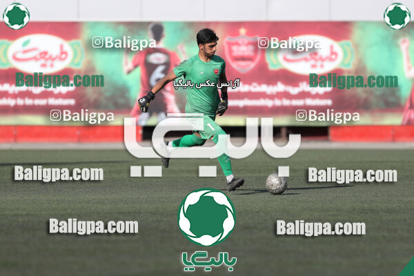 پرسپولیس 4–2 مقاومت
