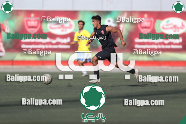 پرسپولیس 4–2 مقاومت