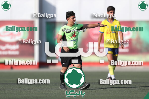 پرسپولیس 4–2 مقاومت