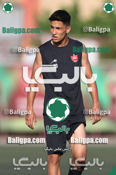 پرسپولیس 4–2 مقاومت