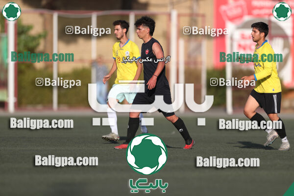 پرسپولیس 4–2 مقاومت