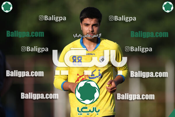 پرسپولیس 4–2 مقاومت