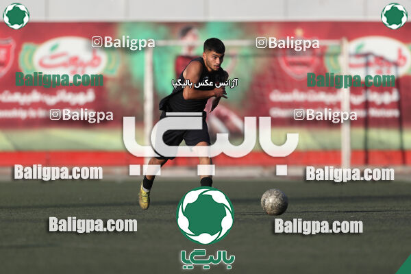پرسپولیس 4–2 مقاومت