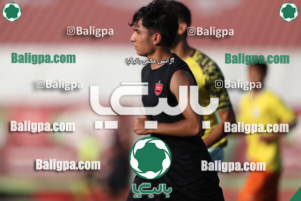 پرسپولیس 4–2 مقاومت