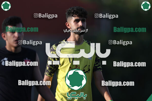 پرسپولیس 4–2 مقاومت