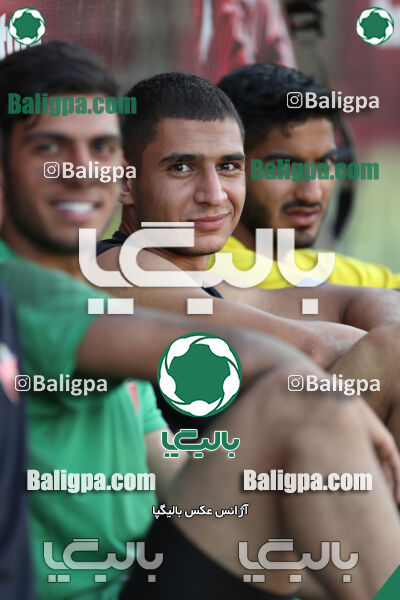 پرسپولیس 4–2 مقاومت