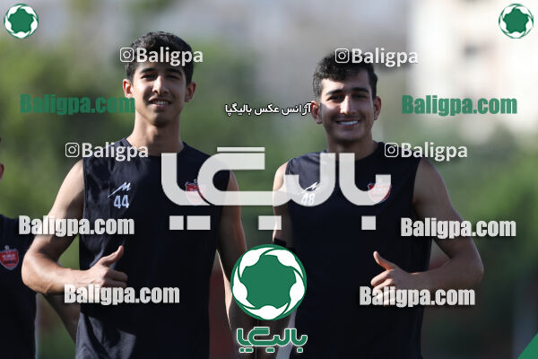 پرسپولیس 4–2 مقاومت