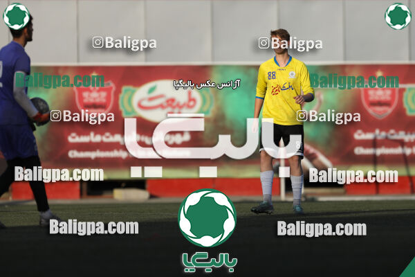 پرسپولیس 4–2 مقاومت