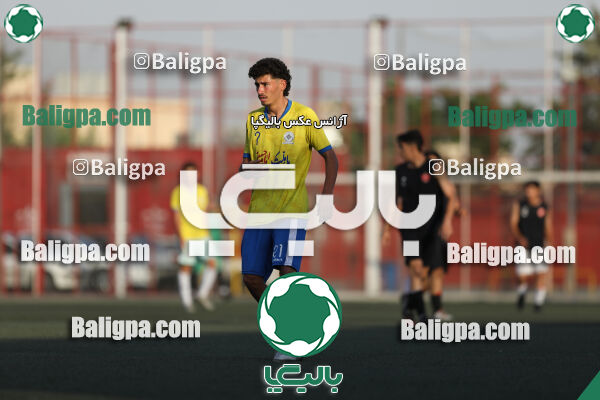 پرسپولیس 4–2 مقاومت