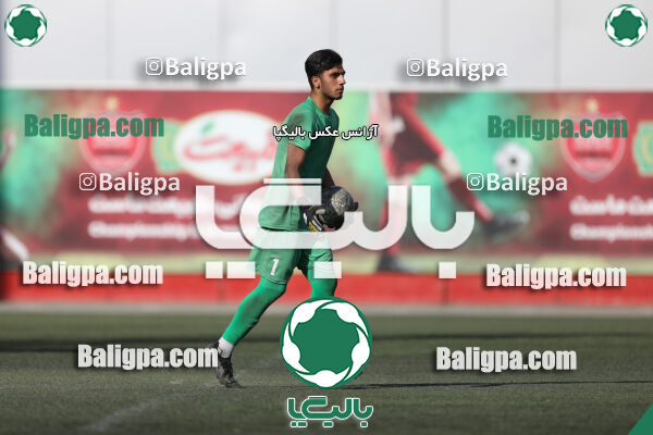 پرسپولیس 4–2 مقاومت