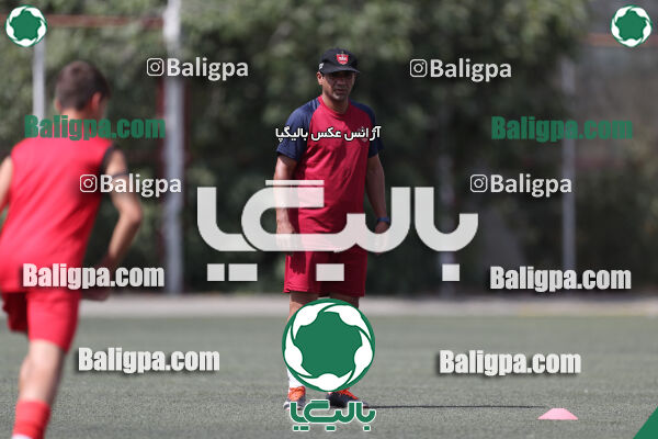 پرسپولیس ۸ - ۱ آرش ری