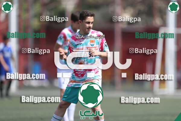 پرسپولیس ۸ - ۱ آرش ری