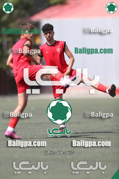 پرسپولیس ۸ - ۱ آرش ری