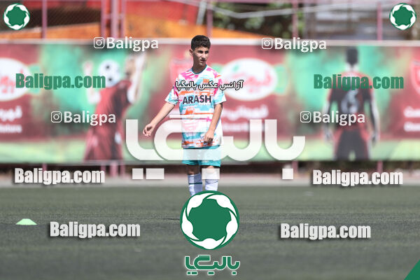 پرسپولیس ۸ - ۱ آرش ری