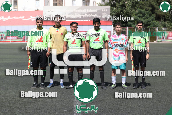 پرسپولیس ۸ - ۱ آرش ری