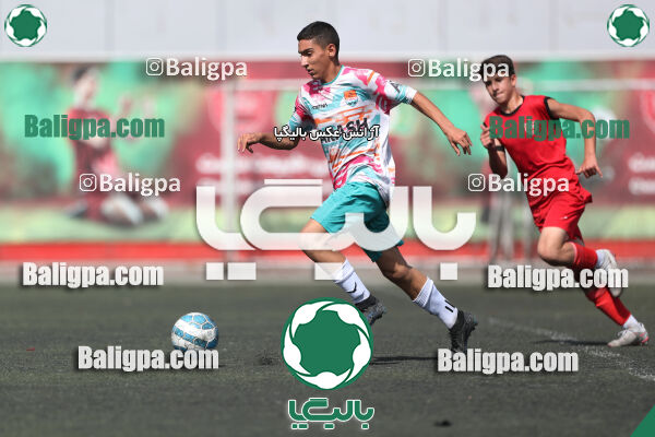 پرسپولیس ۸ - ۱ آرش ری