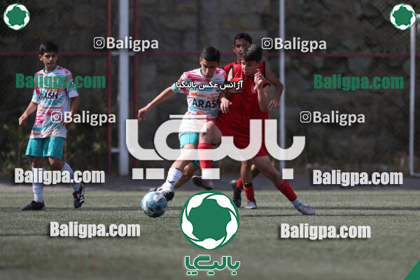 پرسپولیس ۸ - ۱ آرش ری