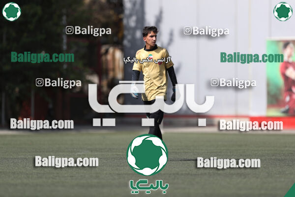 پرسپولیس ۸ - ۱ آرش ری
