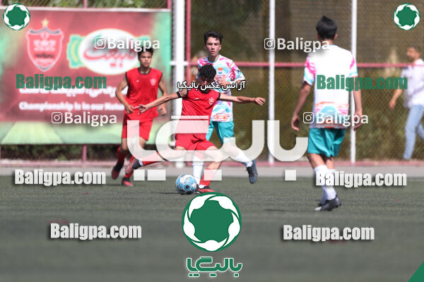 پرسپولیس ۸ - ۱ آرش ری