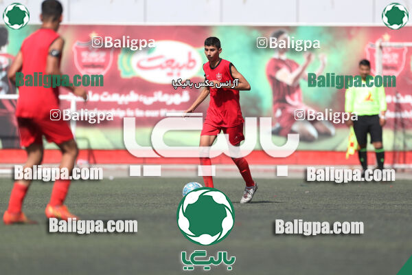 پرسپولیس ۸ - ۱ آرش ری