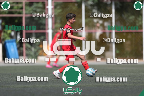 پرسپولیس ۸ - ۱ آرش ری