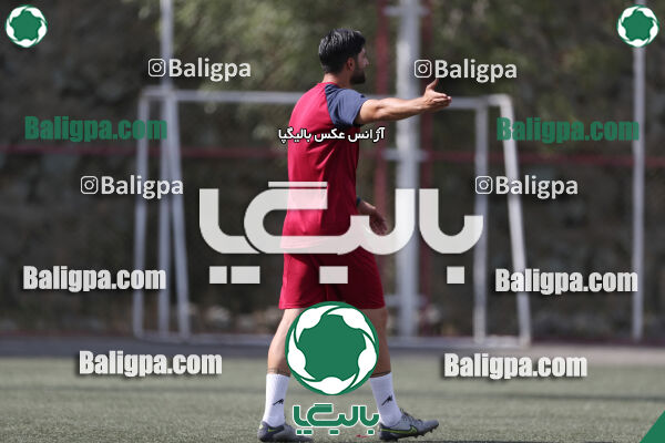 پرسپولیس ۸ - ۱ آرش ری