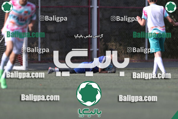پرسپولیس ۸ - ۱ آرش ری