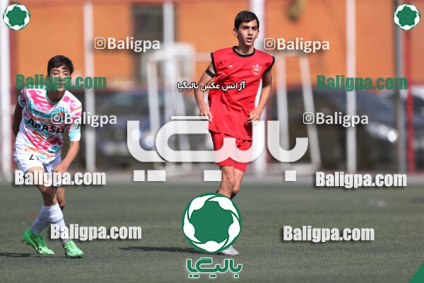 پرسپولیس ۸ - ۱ آرش ری