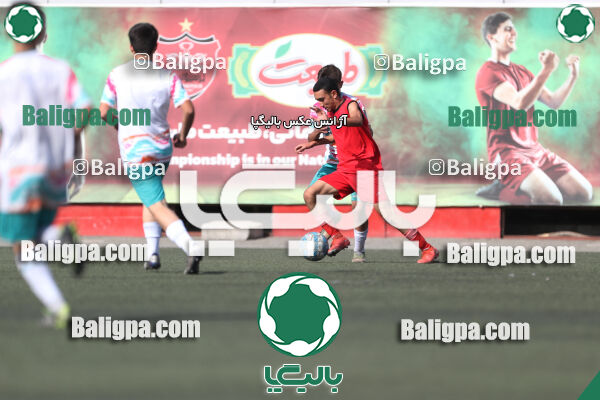 پرسپولیس ۸ - ۱ آرش ری