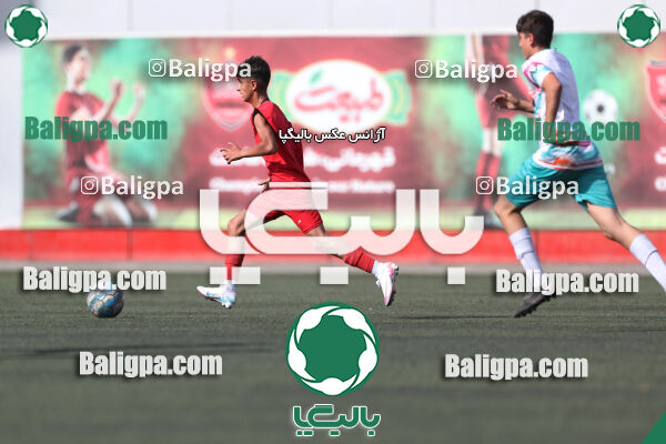 پرسپولیس ۸ - ۱ آرش ری